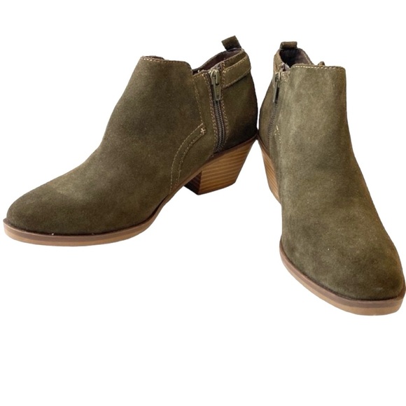 NWOB White Mountain Sadie Ankle Boot - Picture 4 of 15